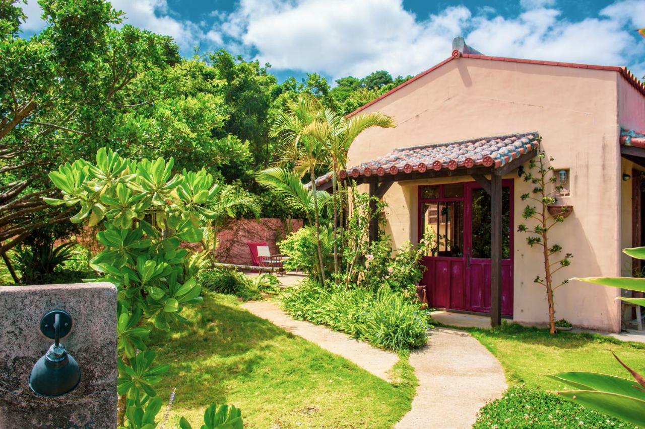 Bed and Breakfast Somos Kunigami Zewnętrze zdjęcie